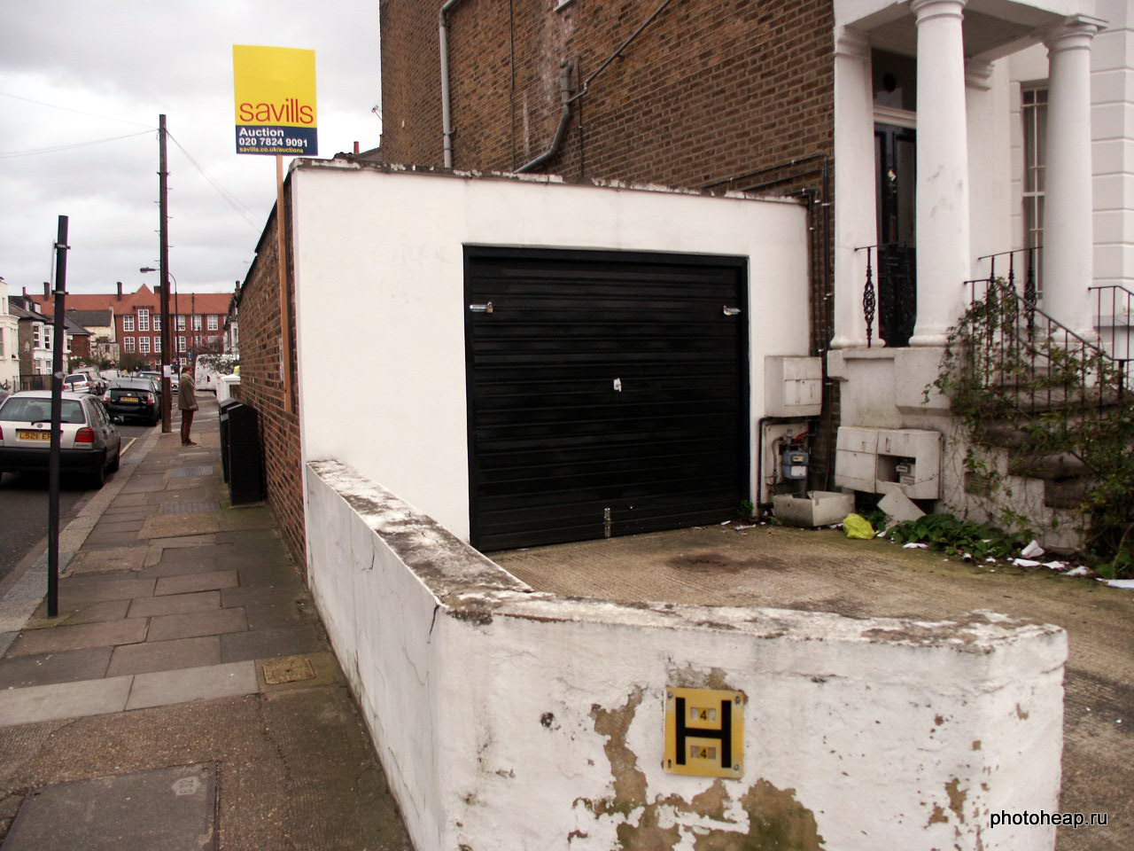 Garage with auction signpost